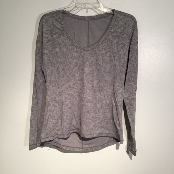 Lululemon Lost In Pace Long Sleeve Size M - Picture 7 of 14